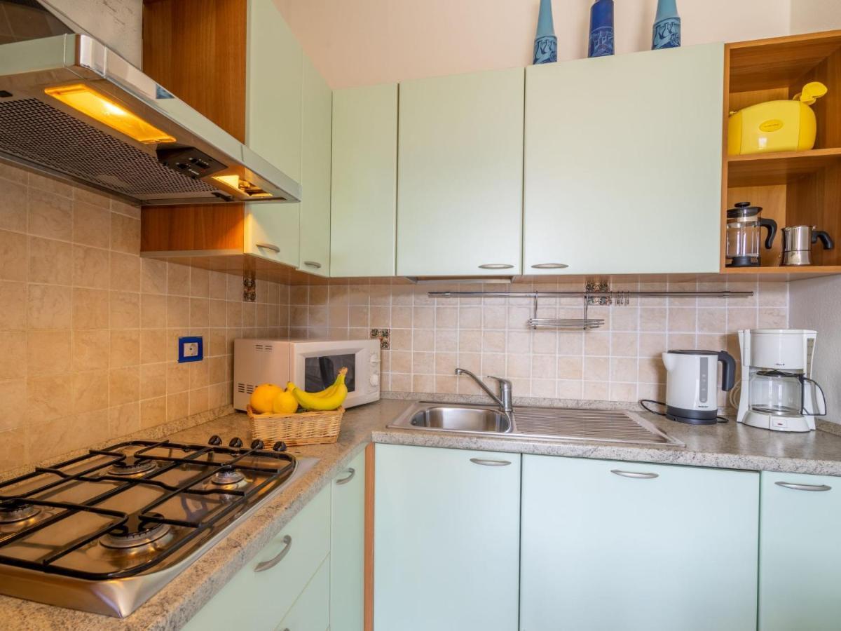 Holiday Home Residenza Agrifoglio-12 By Interhome Luino Exterior photo