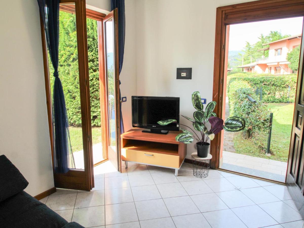 Holiday Home Residenza Agrifoglio-12 By Interhome Luino Exterior photo